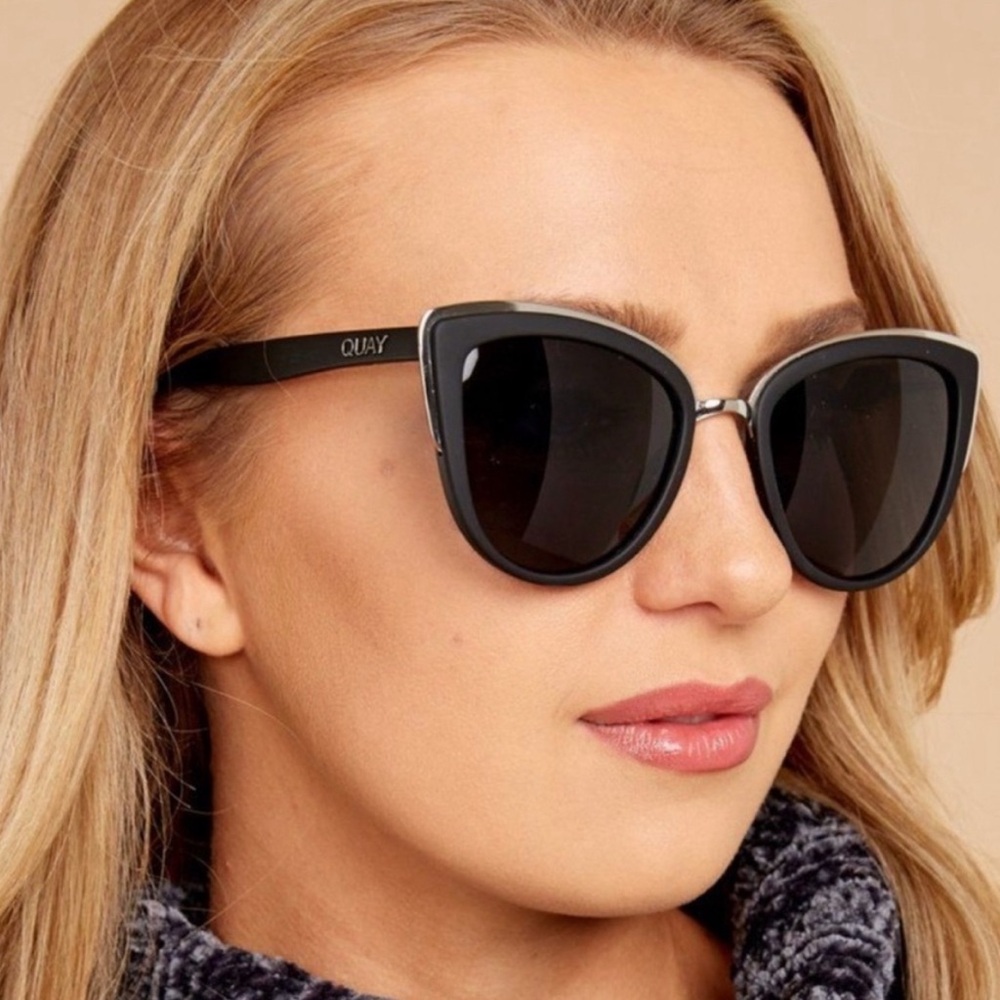 Quay black cat eye sunglasses *new with tags*